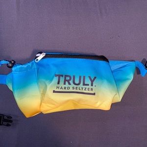 Truly Fanny Pack with drink holder